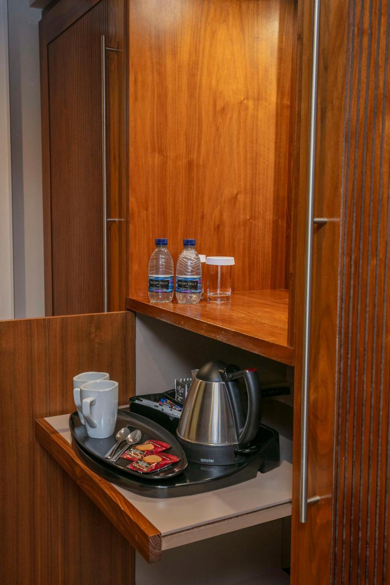 Doubletree By Hilton Stratford-Upon-Avon, United Kingdom Hotel Eksteriør billede